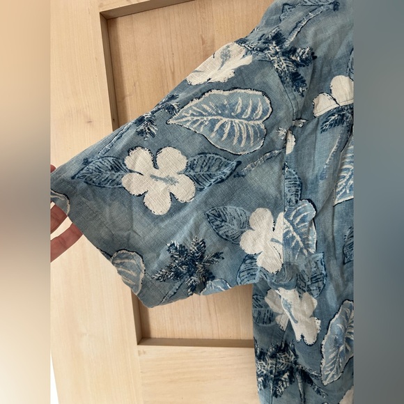 Batik Bay Navy Silk Floral Hawaiian Resort Wear Coastal Button up Shirt, XL - Picture 4 of 5